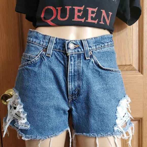 CUSTOM LEVI'S DISTRESSED RAW FRAY FRINGE HEMS - Picture 10 of 13